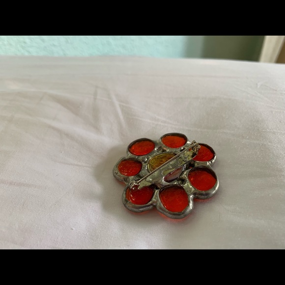 Brooch - Picture 2 of 2